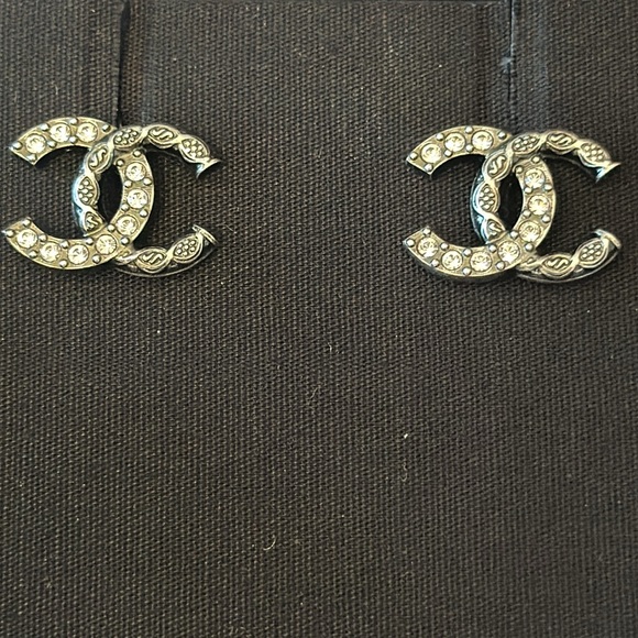 Authentic Chanel CC Stud Earrings - Picture 5 of 13